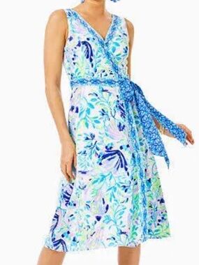 Lilly Shaylee Stretch Midi Wrap Dress 👗